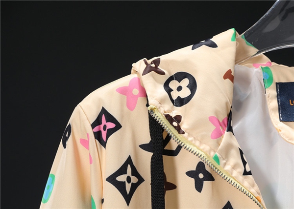 ブランドジャケット角部分ディテール